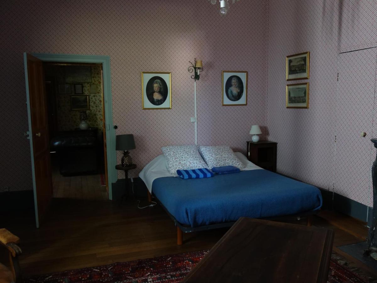 Bed and Breakfast Le Chevalier D'Eon Тоннер Экстерьер фото
